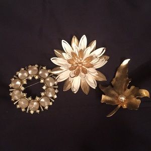 Vintage 3 Piece Brooch Bundle